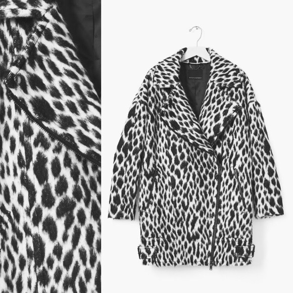 Banana Republic Jackets & Blazers - NWT Banana Republic Faux Fur Winter Coat XS